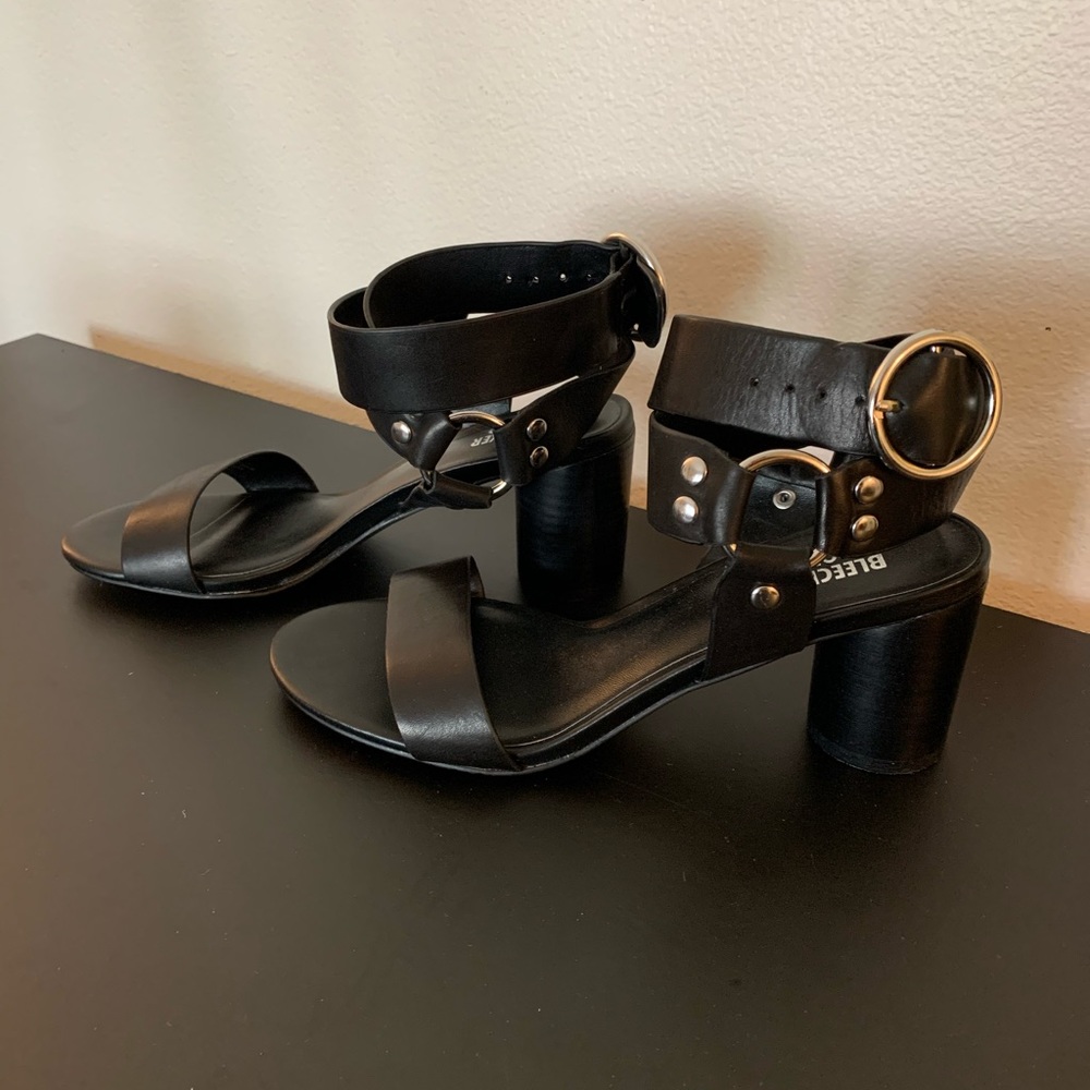 Strap sandals - Picture 7 of 9